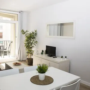 sant-jordi-apartments-sagrada-familia.topbarcelonahotels.com/